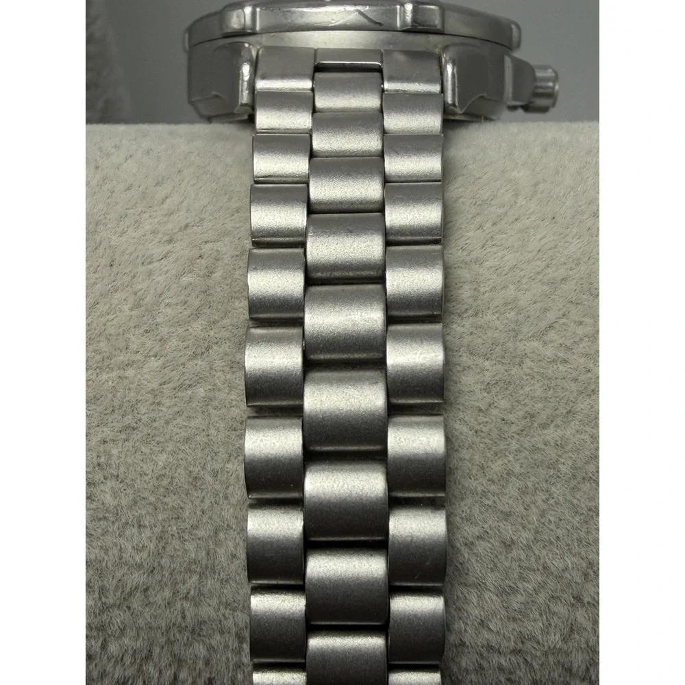 Wenger 091.0654 SMT Design Purple Dial New Battery Ladies Watch 30MM 6.25